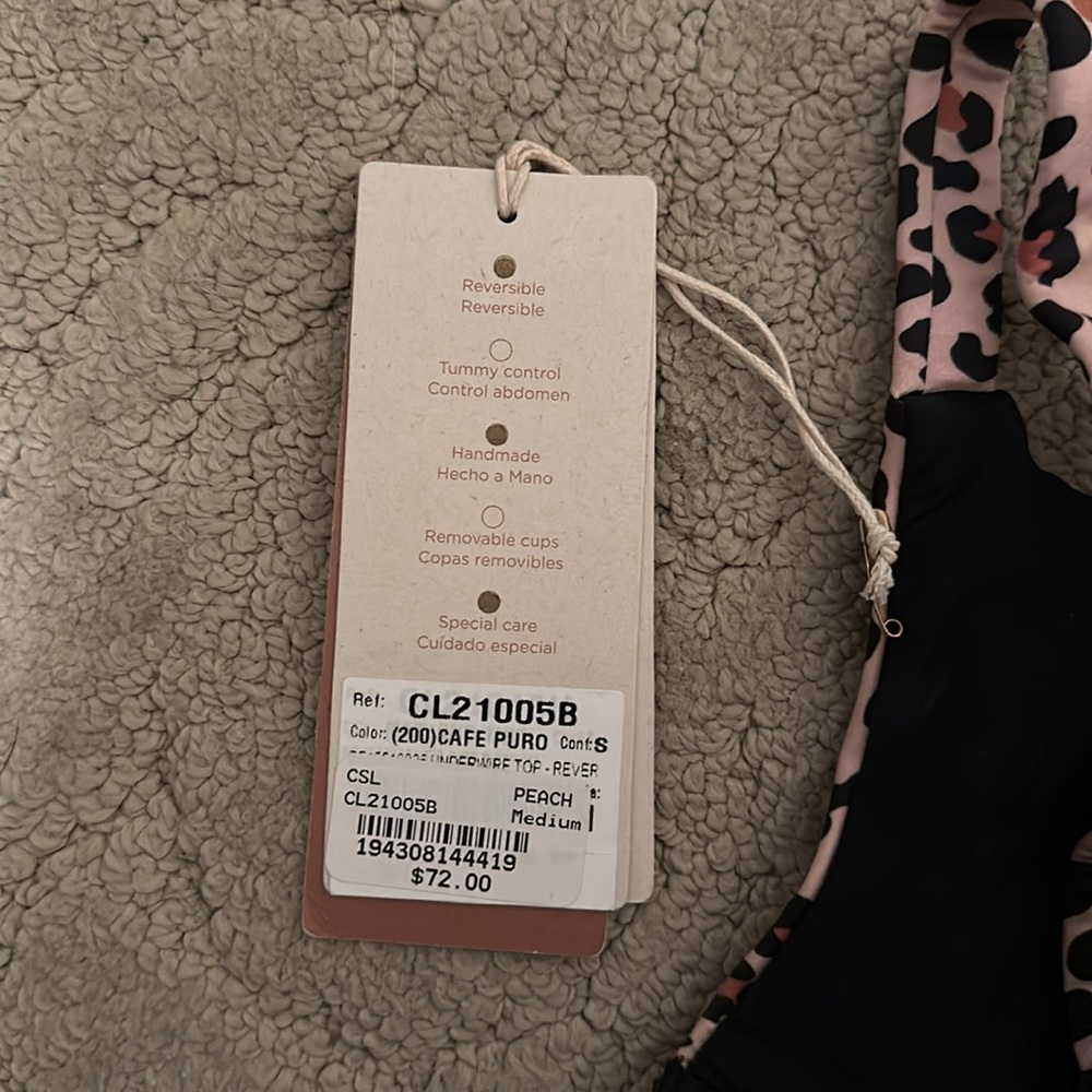 Cosita Linda Beachwear reversible bikini top - Picture 3 of 3